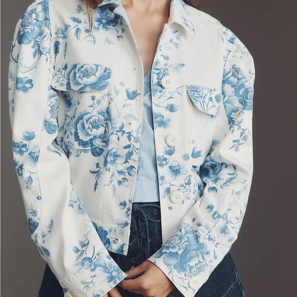 MAEVE PUFF-SLEEVE
FLORAL UTILITY
JACKET